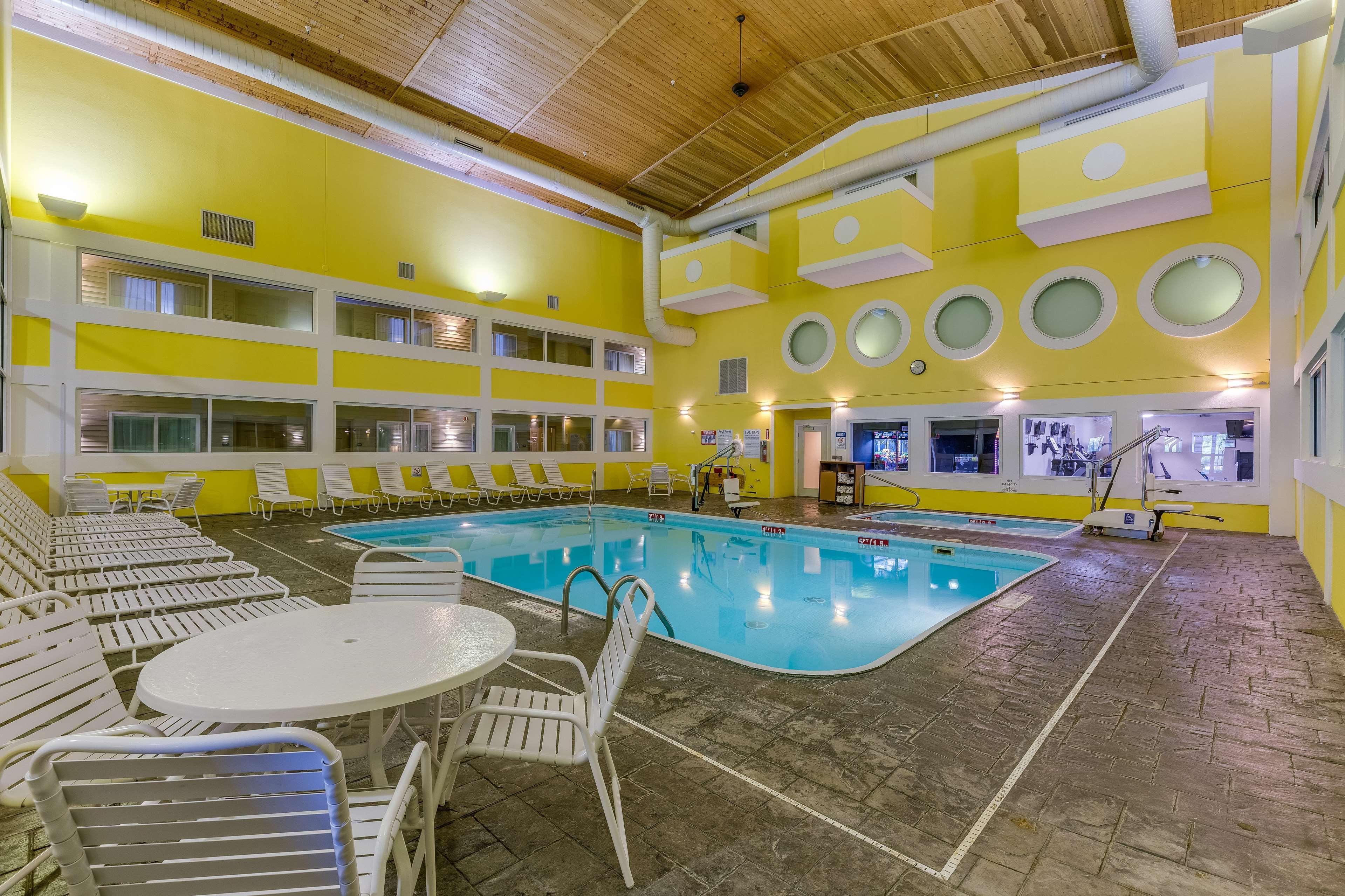 Best Western Lakewinds Ладингтон Екстер'єр фото